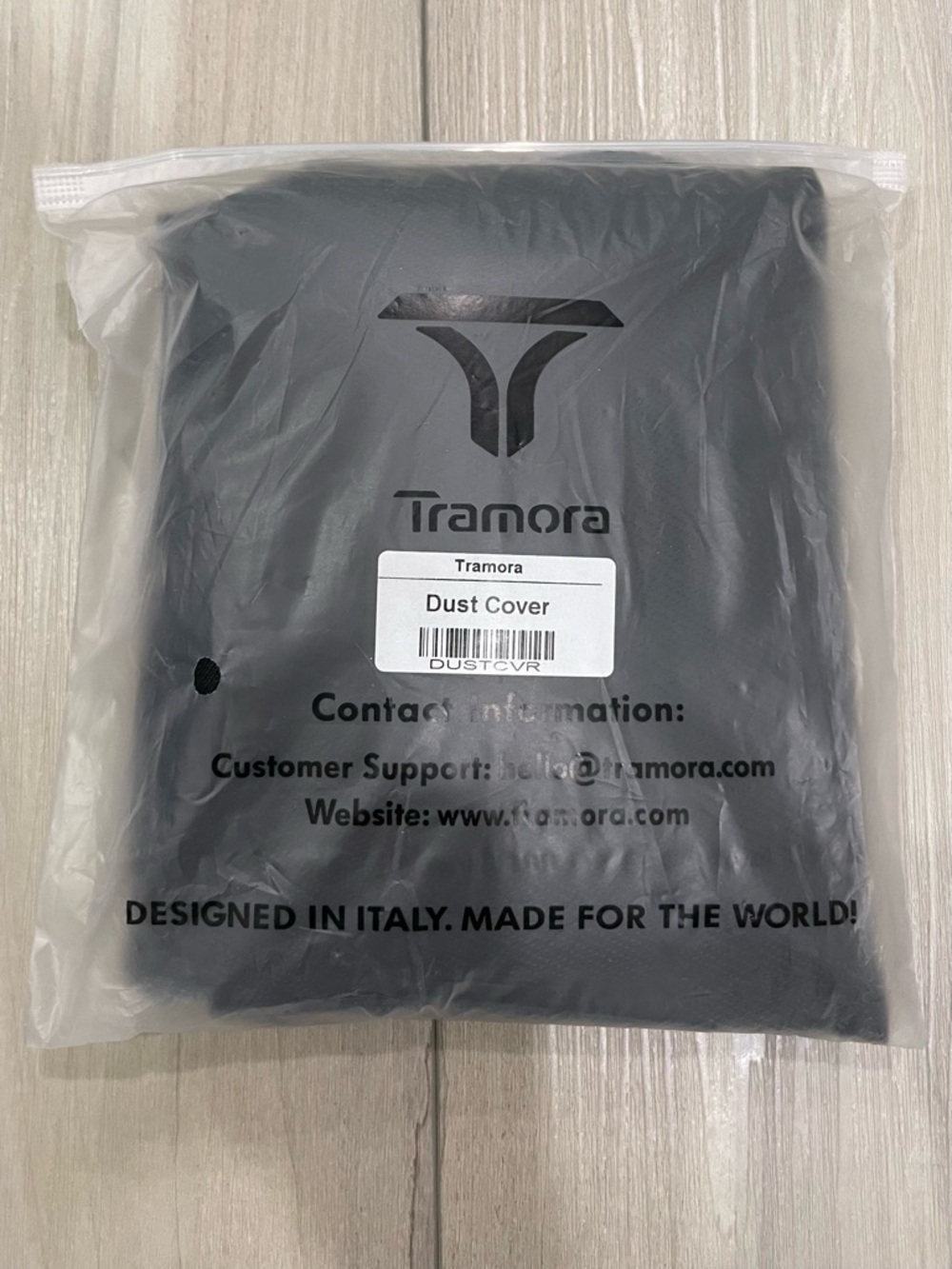 NWT TRAMORA Luggage Dust Cover